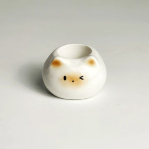 ที่วางแปรงสีฟันเซรามิกแมว 1 ชิ้น ที่วางแปรงสีฟันไฟฟ้าแมวสยามน่ารัก ที่วางยาสีฟันคู่ยึดฐานอ่างล้างจานที่วางที่นั่งเซรามิกสําหรับตกแต่งห้องน้ําในบ้าน ที่เก็บแปรงสีฟันอ่างล้างหน้า การให้ของขวัญ