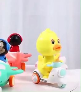 เป็ดน้อยขี่รถ กดหัววิ่งได้ เป็ดขี่รถสามล้อ เป็ดเหลือง วิ่งเร็ว ไม่ต้องใช้ถ่าน รถบังคับ ของเล่น ของเล่นเด็ก
