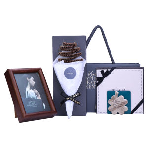 KRRAMEL | Gift Box Wooden Comb Luxury Gift for Friends