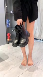 TZS Zenzy Yonhye Boots - Boots Hitam - Sepatu Boots Cewek - Boots Fashion Wanita