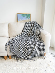Nordic Black White Plaid Knitted Hotel Bed Flag Sample Room American Style Homestay Bed Tail Towel Blanket Geometric Pattern