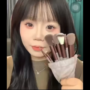 ชุดแปรงแต่งหน้า 13 ชิ้น พร้อมแปรงผงและพู่กันขนตาขนแปรงเส้นใยข้าวโพด