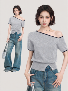 BAIDAIFEI | Gray Off-shoulder Short Sleeve Slim Fitting Top