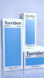 <Size lớn 500ml + 60 miếng bông> NƯỚC CÂN BẰNG DƯỠNG ẨM TORRIDEN DIVE IN LOW MOLECULAR HYALURONIC ACID TONER