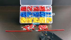 50PCS 6.3mm Spade Crimp Terminals Electrical Wire Connectors Faston Insulated Female For Quick Connection Cables Splice Plugs