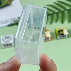 60ชิ้น กล่องใส่เครื่องประดับพลาสติกใสทรงสี่เหลี่ยม / กล่องเก็บเครื่องประดับทรงสี่เหลี่ยมขนาดเล็ก / กล่องใส่ที่อุดหูแบบต่างหูและแหวนแบบพกพา / กล่องใส่ที่อุดหูกันฝุ่น DIY สำหรับของชิ้นเล็ก