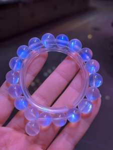 New product release natural blue moonlight bracelet crystal clean sings strong light collection grade gemstone he is really too beautiful not much stock there is an order like contact me