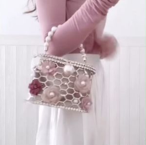 Pearl Basket Evening Clutch Bags Women Luxury Hollow Metallic Cage Handbags Ladies Wedding Party Purse Flower Crystal Bucket Bag