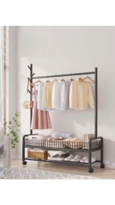 ราวแขวนผ้า ราวตากผ้า ที่แขวนผ้า พร้อมชั้นวางของด้านล่าง พร้อมเสาแขวนกระเป๋า มีล้อเลื่อน มี 4 สีให้เลือก โครงเหล็กเเข็งเเรง พร้อมส่ง FZ