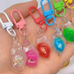 ManilaGo Colorful luminous Conch Keychain Keyfob for Childrens Gift For Accessories Decor
