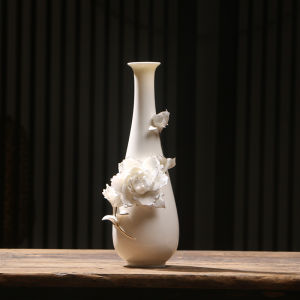 White Ceramic Flower Vase for Living Room Tulip Pottery Artistic Design Chinese Style Home Decor Large Size Tabletop Ornament