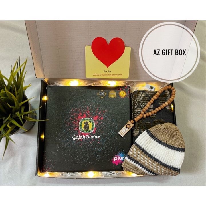 GIFT BOX KAIN PELIKAT GAJAH DUDUK + SEJADAH + TASBIH - Gift Box for Man / Ayah / Bapa