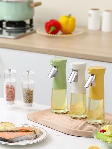【READY STOCK】TIDY Nordic Modern Upgraded Oil Spray C Oil Bottle Sauce Condiment Kitchen Organizer Food Storage Minimalis