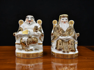 Cặp Tượng Thần Tài Thổ Địa Chiêu Tài Chất Liệu Sứ Dát Vàng Cao Cấp Đặt Bàn Thờ Thần Tài (Tài Địa Vắt Chân )