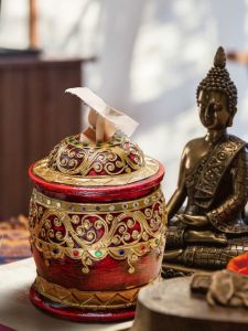 Solid Wood Desktop Paper Towel Box Creative Decoration Roll Paper Tube Round Living Room Household Suction Box