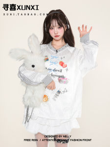 XUNXI สไตล์อเมริกัน แขนยาว คอวี เสื้อยืด ผู้หญิง เสื้อกีฬา สีส้ม งานเต้นรำ เจอร์ซีย์ เสื้อฐาน ฤดูใบไม้ร่วง สินค้ามาใหม่ สไตล์การเดินทาง