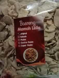 BASRENG KERIPIK PEDAS DAUN JERUK MAMAH LEILA//BERAT 500gram //VARIAN RASA : ORIGINALBALADO DAN PEDAS .