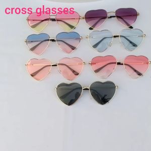 แว่นกันแดด UV400 แว่นกันแดดรูปหัวใจ สไตล์แฟชั่น รุ่น CrossLove01