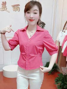 เสื้อเชิ้ตผู้หญิงทรงเข้ารูปสั้น ดีไซน์เก๋ไก๋ ทรงเข้ารูป ทรงเข้ารูป แขนยาว ปกโปโล สีสันสดใส ปกโปโล เสื้อเชิ้ตผู้หญิง