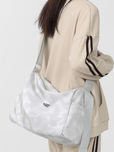 Minimalist Pure Color Parka Canvas Bag Womens Sports Casual Messenger Bag Boys Large Capacity Shoulder Student Messenger Bag