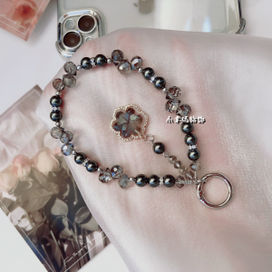 Handmade Crystal Pearl Snowflake Pendant Mobile Phone Chain Short Portable Handheld Fashion Jewelry Accessory for Digital Gadgets