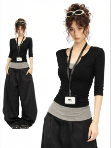 EVPGB | Áo Thun cổ V giả hai mảnh Flattering