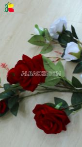 BUNGA HIAS MAWAR MERAH BELUDRU ARTIFICIAL TP87-D8K5 B8236