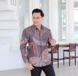 Batik Hadi Solo Kemeja Batik Slimfit full furing katun motif KOMBINASI UNGU FULL FURING KATUN
