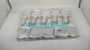 Souvenir Pernikahan Kaca Gagang Putih Kotak Kemasan Plastik isi 50 PCS