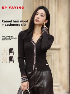 EP YAYING | Đồ Knitwear Phong Cách Dân Tộc Kết Hợp Lông Yak Cho Mùa Đông