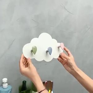 4-Hook Cartoon Star Moon Cloud Non Punching Hook Home Keychain Jewelry Bag Hanger Bathroom Bath Ball Storage Rack