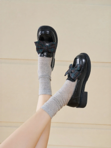 Josiny | Thick Sole Preppy Style Commuter Womens Loafer