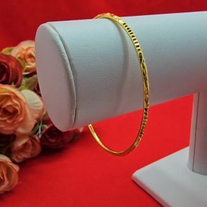 string(72) "กำไลข้อมือ ทองตัด เสริมบารมี 6.5 ซม. งานสวย ชุบทอง กำไลหลอด ที่ได้รับการเสริมจากทองเหลือง ทองหุ้ม