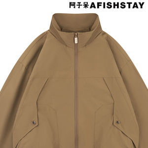 Loose Casual Retro American Style Jacket for Men with Multiple Pockets Spring Autumn Fashionable Outerwear Polyester Fiber