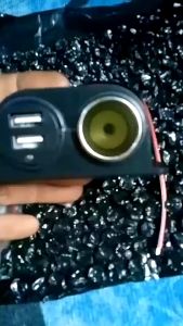 Charger Mobil 2 Port USB & Adapter Colokan Sigaret