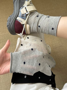 ถุงเท้าผู้หญิงสีเทา ถุงเท้าผ้าตาข่ายระบายอากาศได้ดี ทรงกระโปรงยาว สไตล์ญี่ปุ่น ถุงเท้าสั้นลายจุด ถุงเท้าแบบสวมหัวเข็มขัด