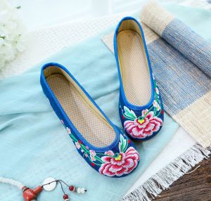 Embroidered Flat Bottom Soft Rubber Wide Foot Womens Shoes Traditional Chinese Dance Square Dancing Spring Autumn Red Shoes