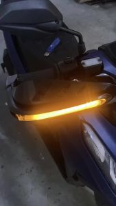 GUARD WITH LED LIGHT HANDLEBAR BRAKE LEVER HANDGUARD PROTECTOR UNIVERSAL FOR MOTORCYCLE 2PCS