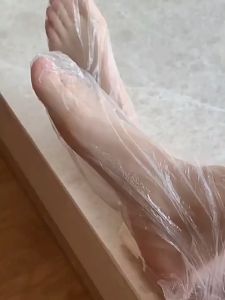 100Pcs Disposable Plastic Foot Covers Paraffin Bath Socks Liners Feet Wax Paraffin Medicated Socks