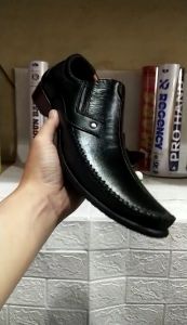 sepatu kerja kickers pantopel kulit 605 kantor