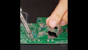 Mitsushi 60W Solder Iron 4pcs: Alat Solder Listrik yang Fleksibel