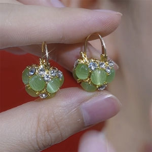 Elegant Green Cats Eye Stone Basket Ear Cuffs Fashionable White Enhancing Womens Jewelry Hoops Korean Style Alloy Earrings