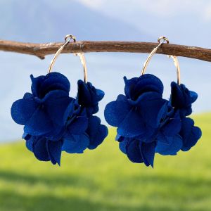 A Pair of Fashionable Hoop Earrings for Women Elegant Floral Fabric Earrings Suitable for Womens Daily Wear Parties and Holiday Gifts