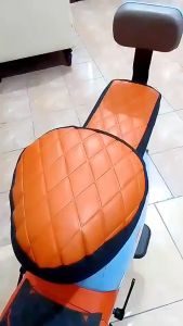 Sarung Jok Sepeda Listrik Model Wajit / Bungkus Sadel Selis