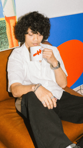 DENIMITUP - H Logo White Red & H Logo Black Mug - Gelas