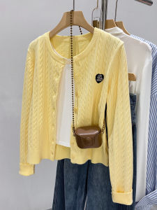 เสื้อสเวตเตอร์ถักสไตล์เกาหลีสำหรับผู้หญิง ฤดูใบไม้ร่วง 2025 เสื้อคาร์ดิแกนถักลายดอกไม้ปัก แขนยาว ปกติ คอกลม ปกติ