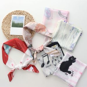 Khăn Choàng Lụa Hình Trái Tim Dễ Thương Cho Nữ Mùa Xuân 2025 Phong Cách Hàn Quốc Trang Trí Khăn Quàng Cổ Hình Chữ Nhật