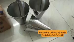 Phếu cắt tiết gà vịt làm bằng inox 201 chống han rỉ