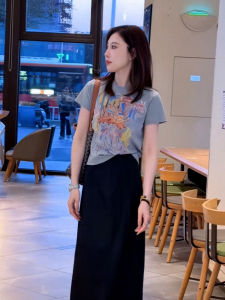 Hong Kong Style Graffiti Print round Neck Short Sleeve T-Shirt Womens American Summer New Model Shoulder Length Slimming Top