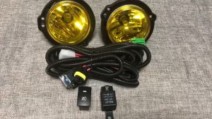 (yellow glass lens)TOYOTA AVANZA/ TOYOTA WIGO 2012 2013 2014 2015 2016 2017 2018 2019 2020 2021 Fog Lamp / Fog Light / Front Bumper Light